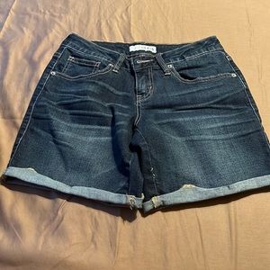 Guess Jean Shorts size 26